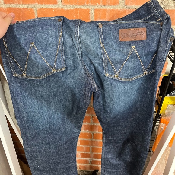 Wrangler Retro Mens Blue Jeans. Size 36x36 - Picture 3 of 3